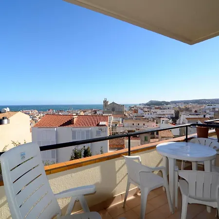 Puig Padro 4 1-1 Apartment